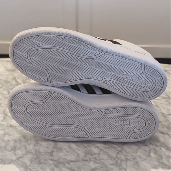 Adidas Women's Cloudfoam Advantage white sneakers black stripes 6.5 - Picture 7 of 7